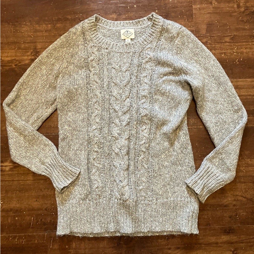 St. John's Bay Light Gray Cable Knit Sweater